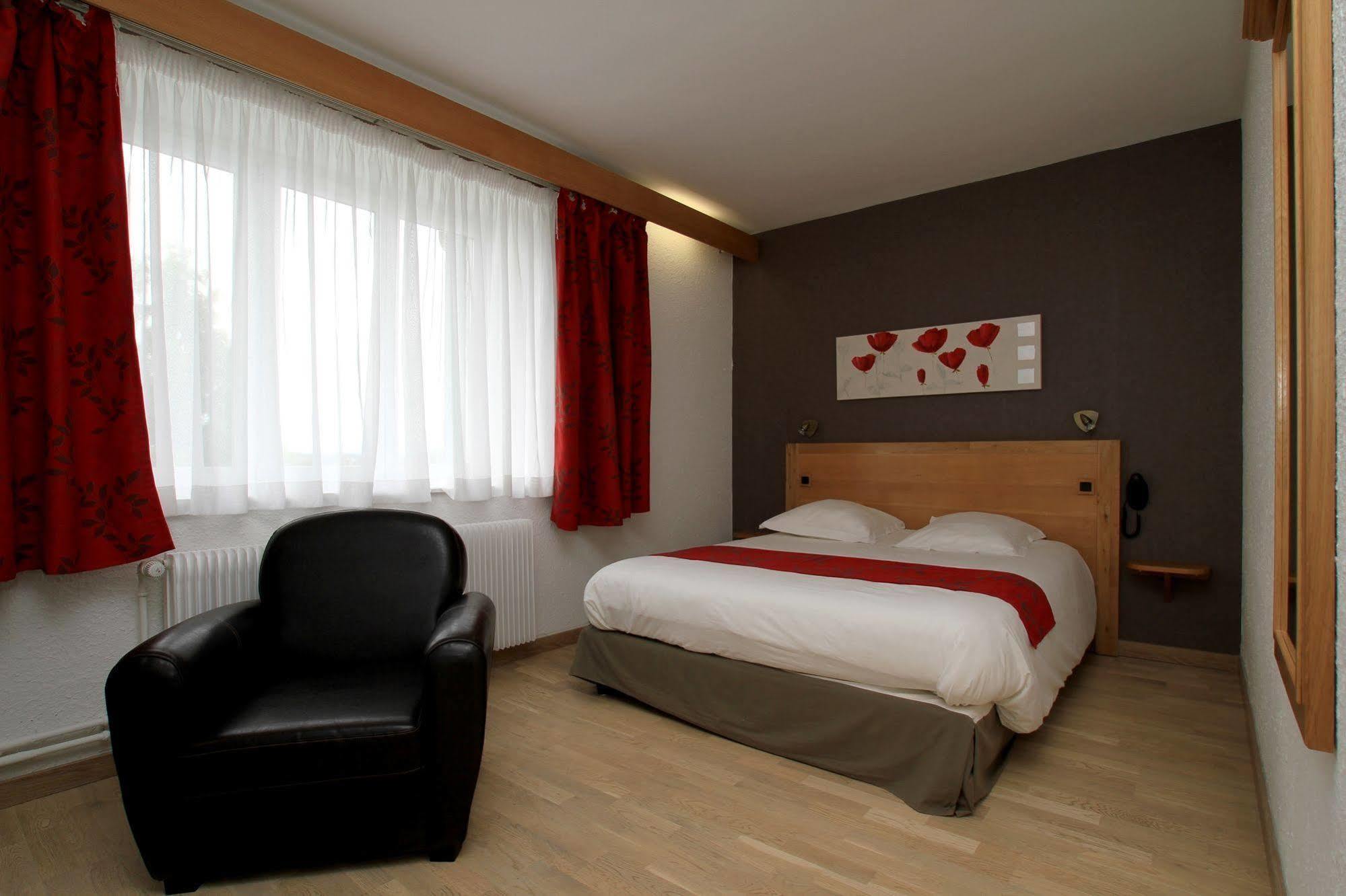 Logis Hotel Restaurant Spa Beau Site Luxeuil-les-Bains Exterior photo